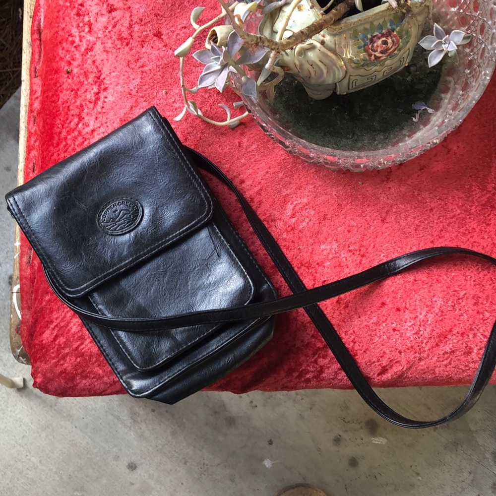 Copper Creek short strap wallet purse